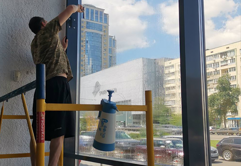 тонування бронеплівкою